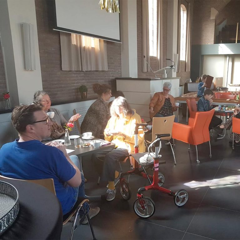 op_de_koffie_de_pion